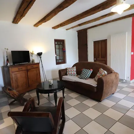 Maison De Caractere Au Calme, 2 Chambres, Terrasse Et Jardin, Proche Rando Et - - Fr-1-742-240 Moussages